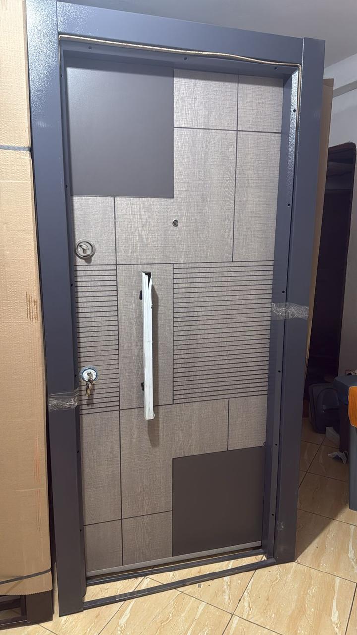 Porte blindée vente en gros uniquement...